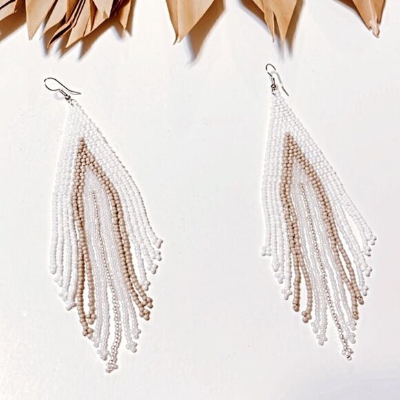 #897 Beaded tassel drop earrings in neutral colors - Picture 1 of 5